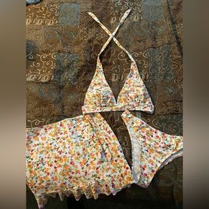 Petite floral print 3 piece swim skirt / swimming suit